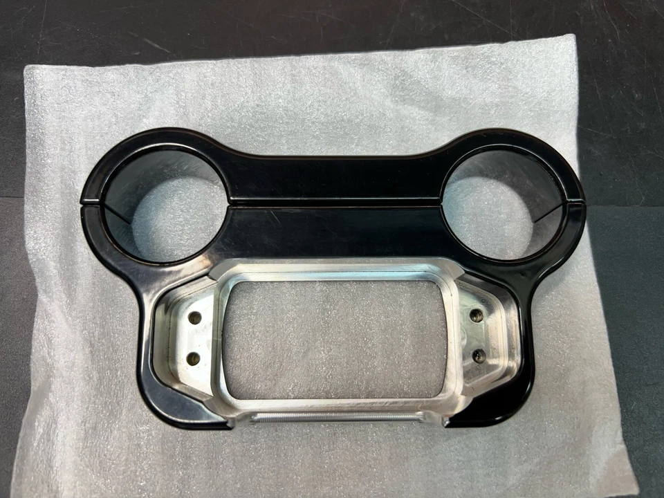 1.25" Digital Gauge Extension T-bar Bracket for 2018+ Harley Street Bob Breakout - Imagem 2 de 4