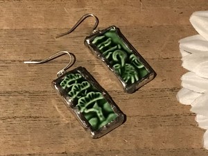 Recycled-Broken-Porcelain-Jewelry-Asian-Green-Tree-amp-Stork-Earrings