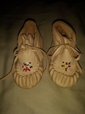 Vintage 1970's Minnetonka Baby Moccasins