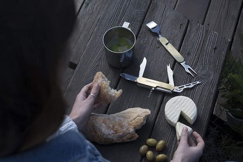 Pretty Useful Tools Cheese & Wine Multi Tool Knife Corkscrew Can Bottle Opener.. - 第 2/8 張圖片