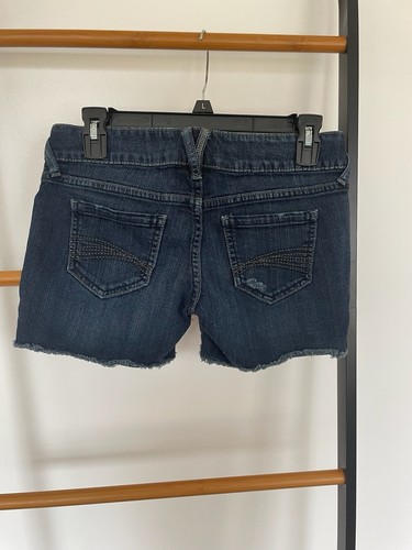Decree Denim Cut Off Shorts Womens Dark Wash Distressed Stretch Blue Size 1 - Picture 3 of 4