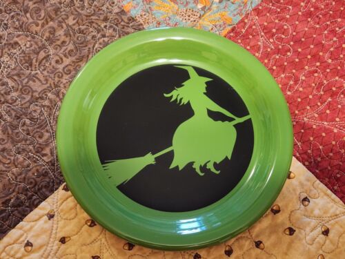 Fiestaware Moonlit Witch 6.5" Plate Fiesta Shamrock Green Retired Halloween - Picture 1 of 4