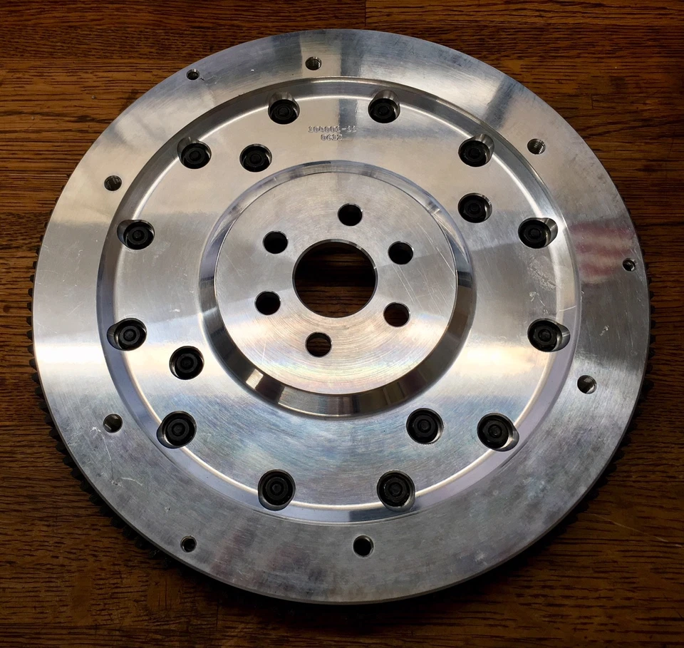 VOLANTE ALUMINIO LADA 2108, 09, 13, 15, 14/11183-20 7,2 lbs = 3,28 kg. Disco 190mm Foto 2 de 2