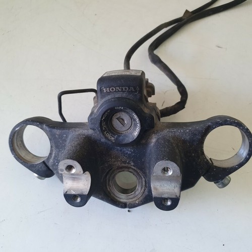GABELPLATTE OBEN HONDA DEAUVILLE 650 1998 2001 OHNE ANTENNE BLOCK - Bild 2 von 12