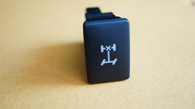 DIFF LOCK SWITCH oem for TOYOTA HILUX REVO FORTUNER 2015-2016 
