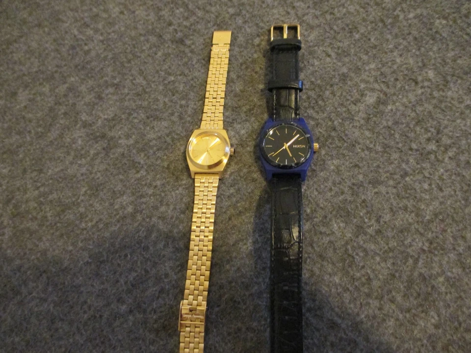 NOS NIXON SET (2) WOMENS WATCHES  "HAPPY MEDIUM 17D & MINIMIZED 16G" - NEW BATTS - Image 4 of 4