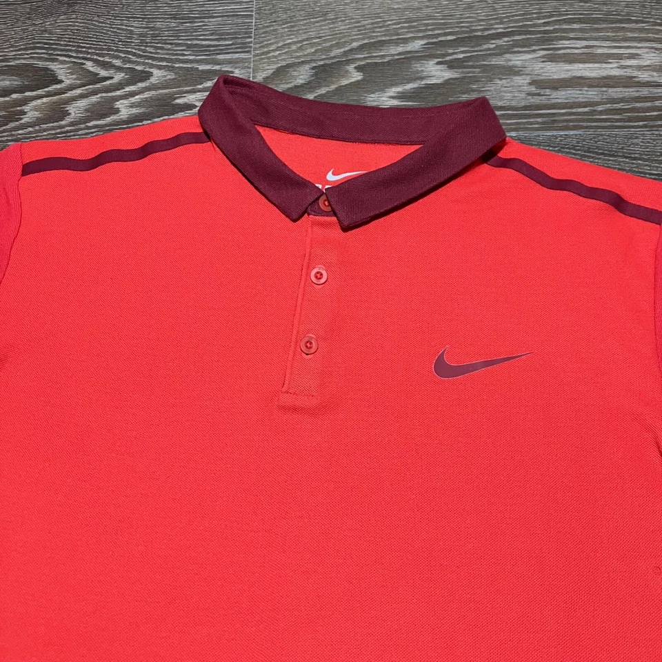 Polo de tenis Nike Roger Federer RF 2014 Shanghai Basilea ATP Finals talla L Foto 2 de 4