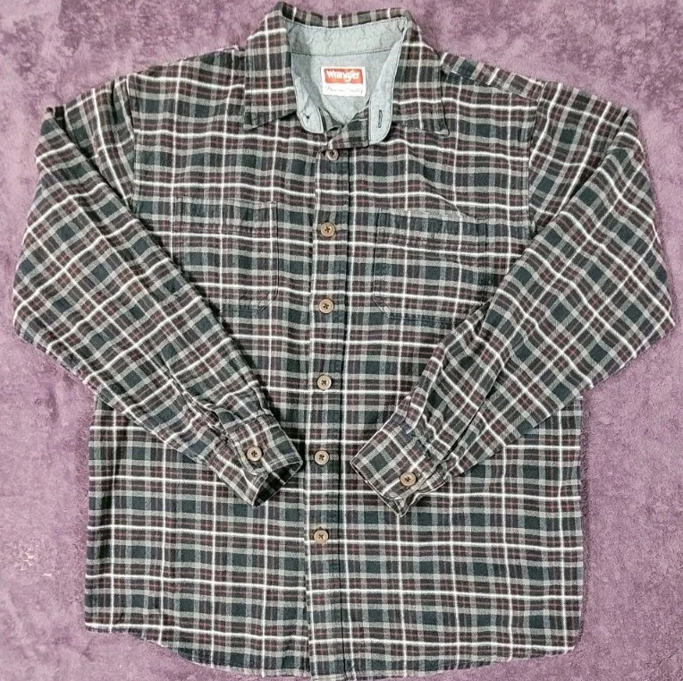 Wrangler Mens Plaid Flannel Long Sleeve Shirt