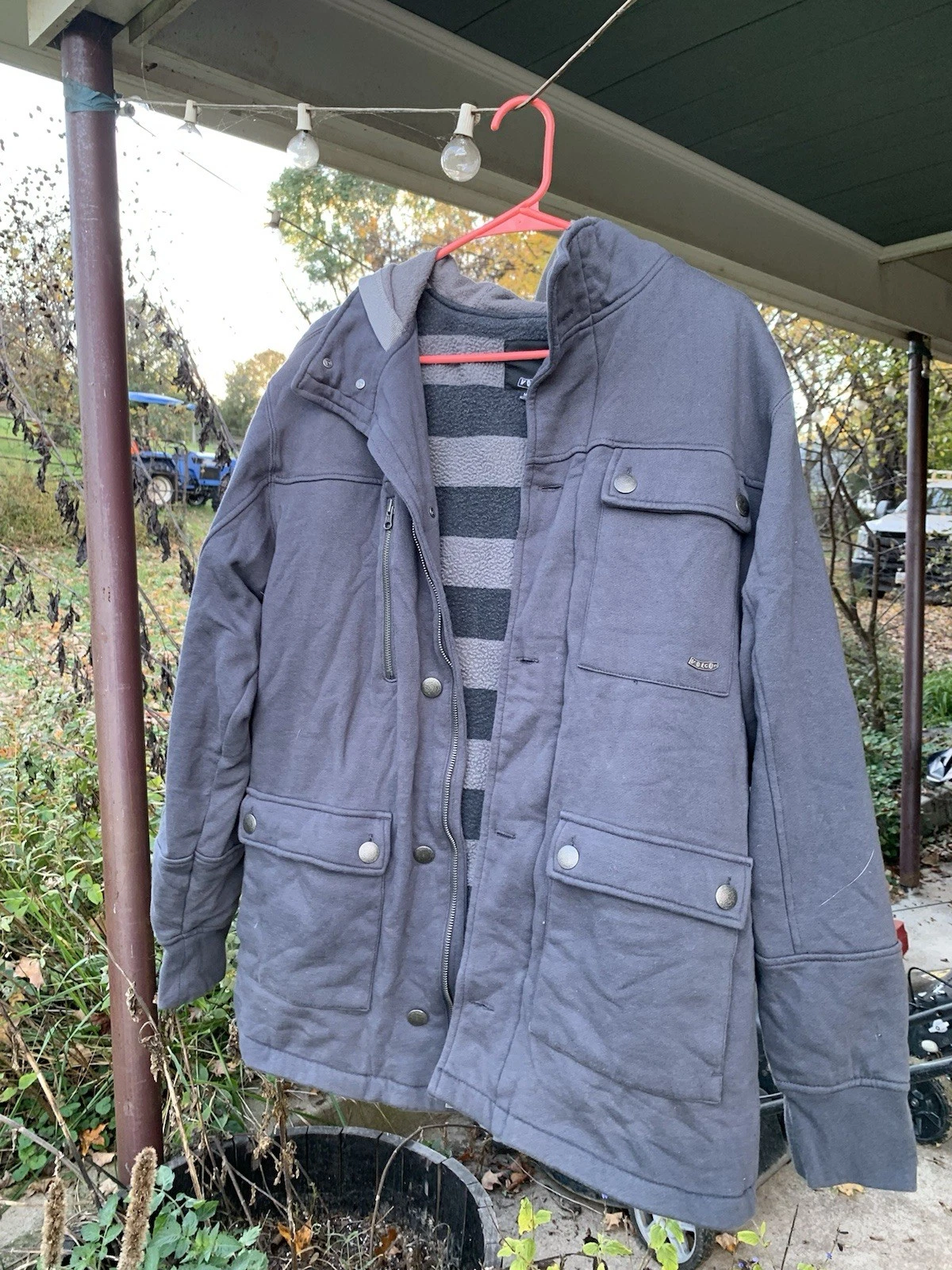 Volcom Grey Jacket Zip Up Hoodie Cargo Pockets Stripe Fuzzy Unisex Men Medium