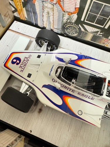 Carousel #4706 AAR Eagle #6 Bobby Unser 1972 Indianapolis 1:18 Die-Cast Box COA - Picture 6 of 18