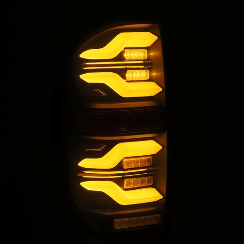 Luces traseras LED completas serie AlphaRex Luxx alfa-negras para Toyota Tundra 2014-2021 - Imagen 5 de 10