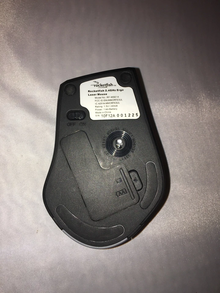 Rocketfish Wireless Laser Mouse RF-MSE14 2.4Ghz NO receiver  - Image 3 of 4