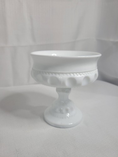 Vintage Milchglas Bonboniere Kings Crown Daumenmuster Indiana Kompottschale