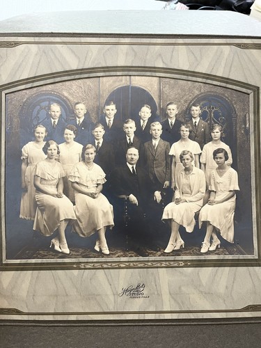 Antique Photographs Classmates School Church Studio Folders Men Women Photos - Picture 2 of 11
