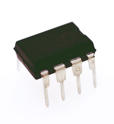 AD620AN Operationsverstärker IC OPAmp 8DIP low-power 2,3-18V 1-fach # 720011
