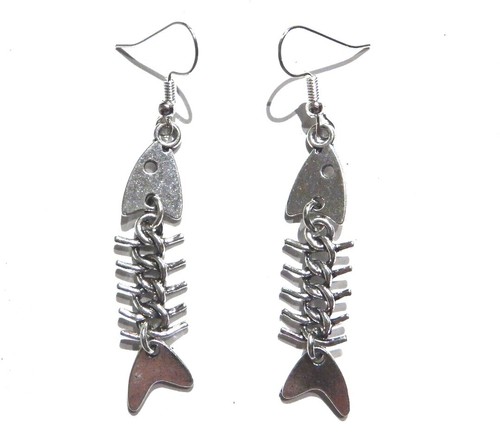 PENDIENTES ESQUELETO DE PESCADO hipoalergénico eslabón de cadena articulada calavera punk grunge P1 - Imagen 2 de 3