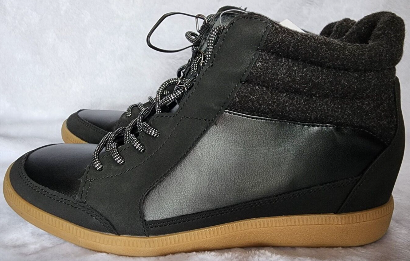 Time And Tru Women's Black Knit Mid Sneakers HighTop Shoes Size 10 NEW