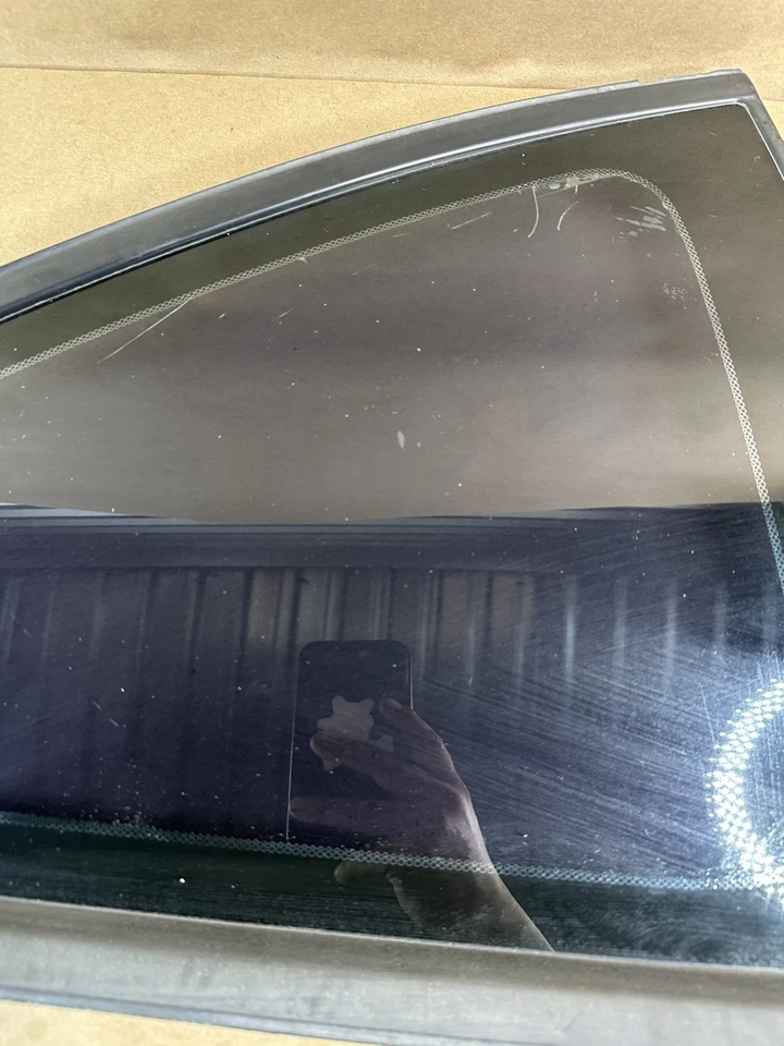 Acura Integra 1994-2001 hatchback pasajero cuarto trasero derecho ventana vidrio OEM Foto 4 de 4