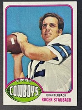 VINTAGE 1976 Topps football ROGER STAUBACH # 395 -▶HOF !!!◀- NM-MT