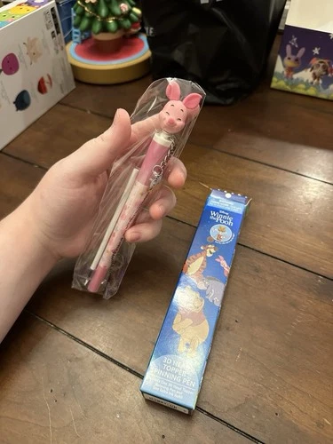 Collectibles: Piglet Spinner Pen - Winnie The Pooh - Disney - New