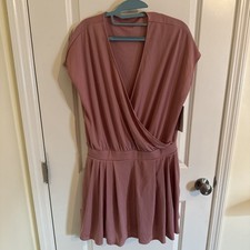 Halara V Neck Short Sleeve Pocket Waffle Casual Romper Mauve size XL NEW NWT