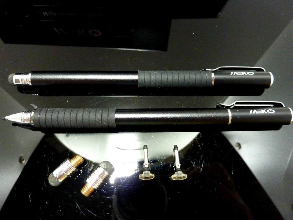 2 MEKO High-Sensitive Stylus 2-in-1 Disc Stylus Silver Pen w/ Replacement Tips - Image 4 of 4