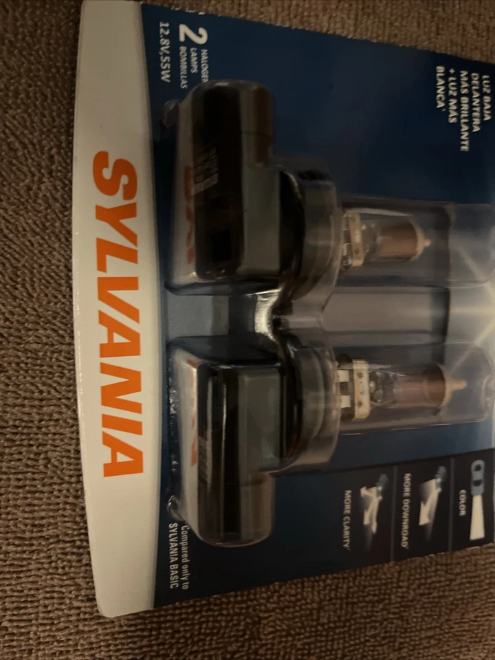 Bombilla halógena de alto rendimiento SYLVANIA 9006 SilverStar, 2 bombillas Foto 4 de 4