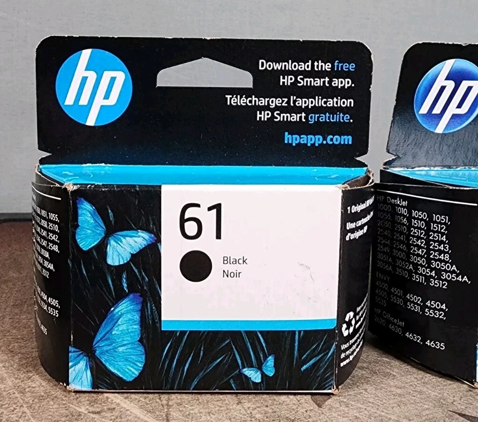 HP #61 2pack Combo Ink Cartridges 61 Black and Color - Expired 2023 - Image 2 of 4