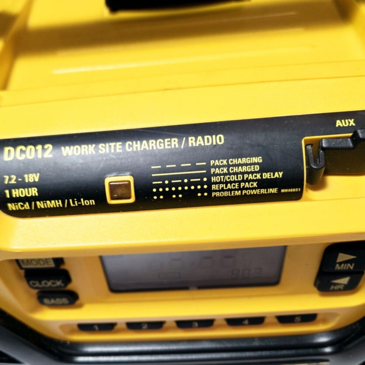 DEWALT DC012 Worksite Charger Radio for sale online | eBay DEWALT DC012 Worksite Charger Radio for sale online | eBay