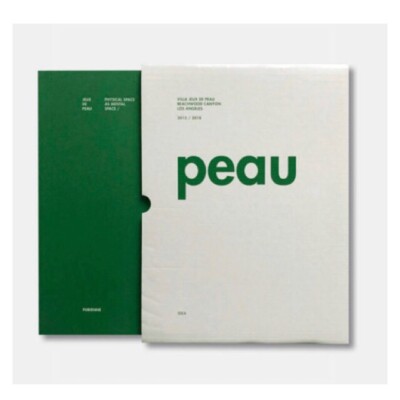 洋書 Henrik Purienne JEUX DE PEAU 1st edition s-l400.jpg