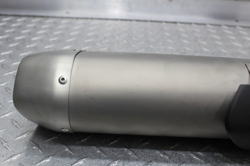 2018 YAMAHA YZFR1 YZF R1M EXHAUST PIPE MUFFLER SLIP ON (YAMAHA 2CR) - Picture 8 of 12