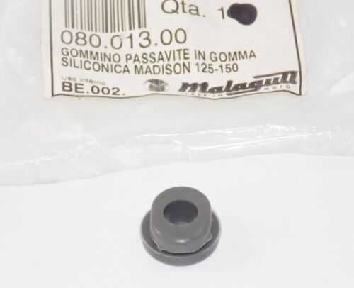 NOS OEM MALAGUTI SCOOTER MADISON 125-150 RUBBER SILICONE 080.013.00 - Afbeelding 1 van 1