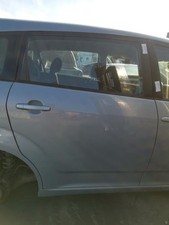 Porte arrière et accessoires Toyota VERSO
