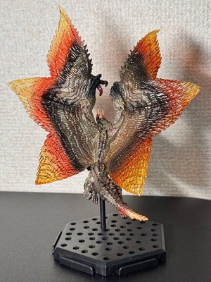 Monster Hunter Shagaru Magala Figure (Gore Magala) Kaiyoku Fukko