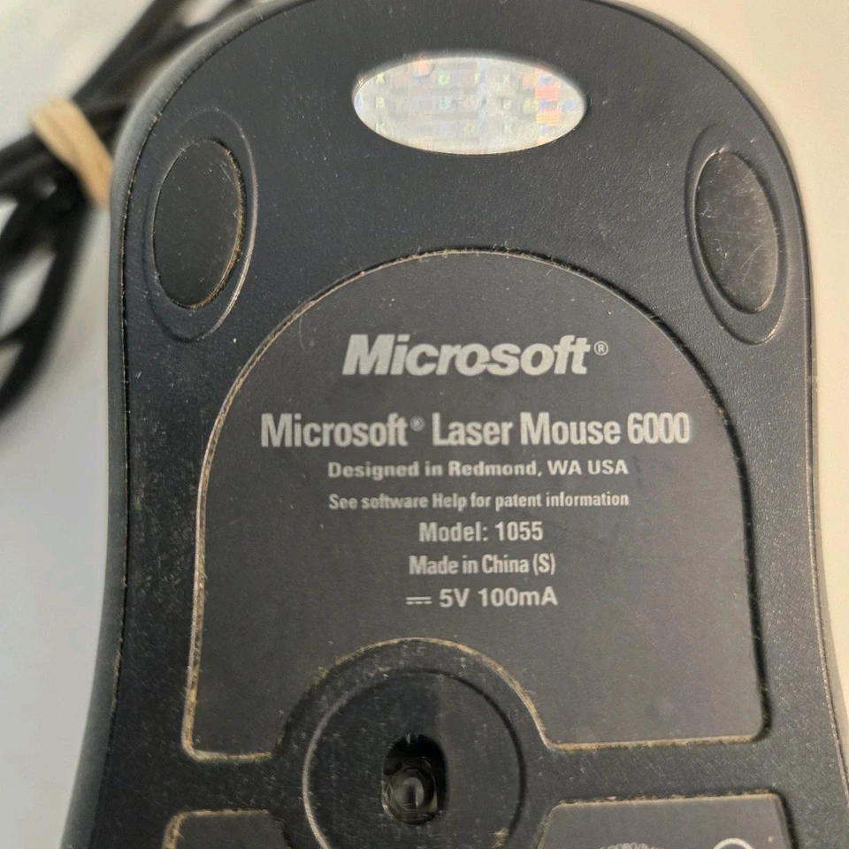 Microsoft Laser Mouse 6000 Model 1055 Black 4-Button USB Wired Tested Working - Image 4 of 4