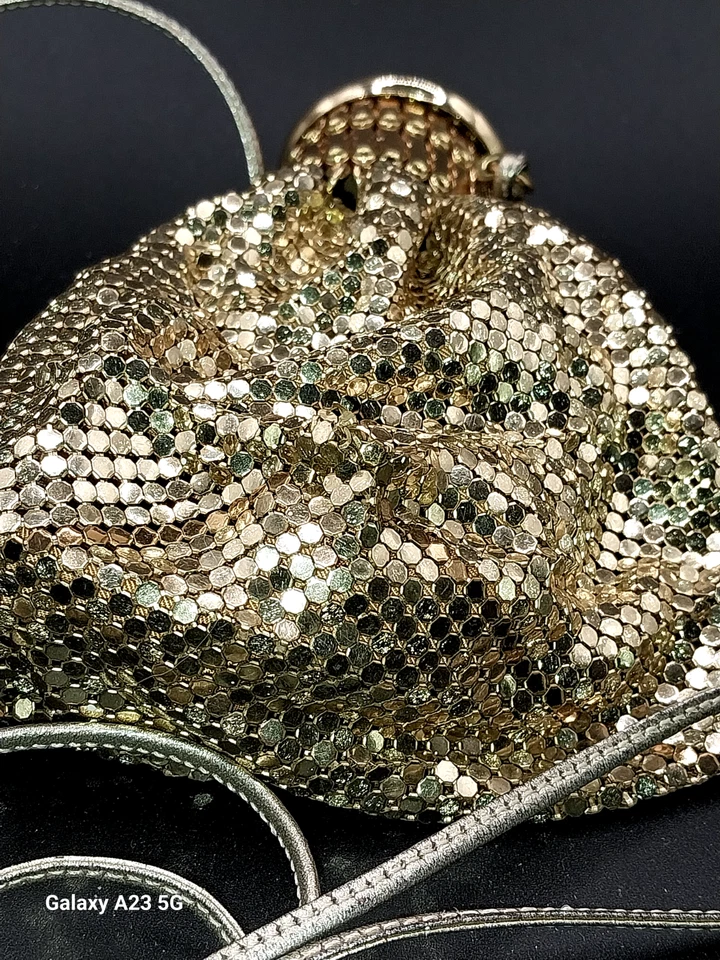 De colección ~ Década de 1930 ~ WHITING DAVIS ~ Malla expandible ~ Cartera dorada ~ ART DECO ~ Bolsa tapa ornamentada Foto 4 de 4