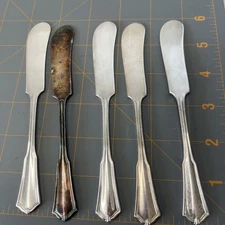 Set of 5 Oneida Community Reliance Plate Silver Plated Butter Spreader Knives