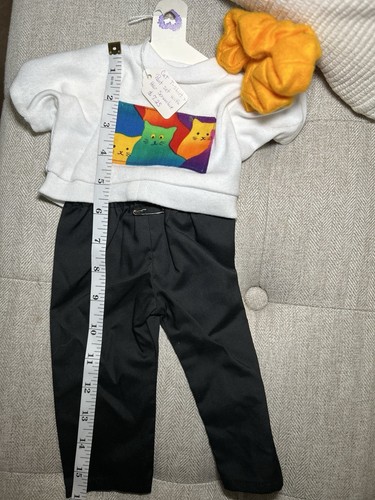 Doll Clothes - Three Pieces For Price Of One - Picture 3 of 9