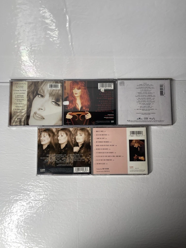 Wynonna Judd CD Lot of 5! Love Can Build, Tell Me Why, Revelations, Collection Foto 2 de 4