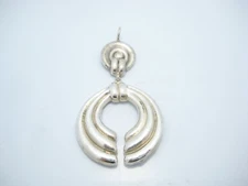 Large Sterling Silver Ribbed Linear Graduated Pendant