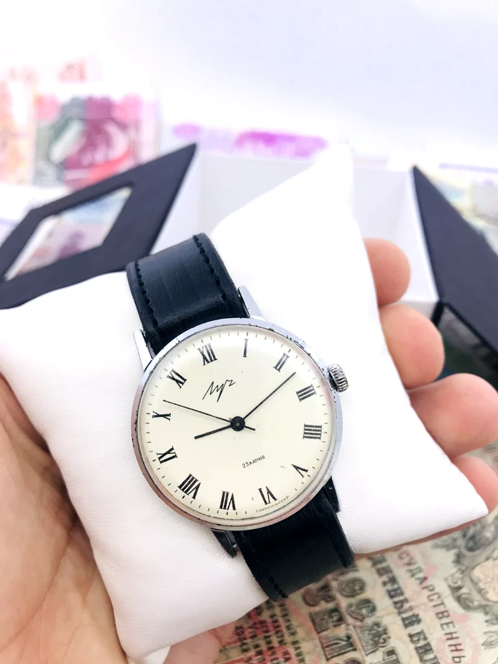 ⚡️ Rare White Thin Luch Vintage Watch Mechanical 2209 Soviet Rare Service 🛠 - Image 2 of 4