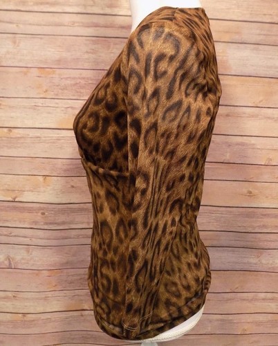 Chaps Classics Women's Blouse Top Animal Print Medium Lined - Picture 3 of 5