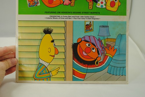 VTG Sesame Street Many Faces of Ernie Book And Disguise Kit Preschool Dress Up - Picture 10 of 11
