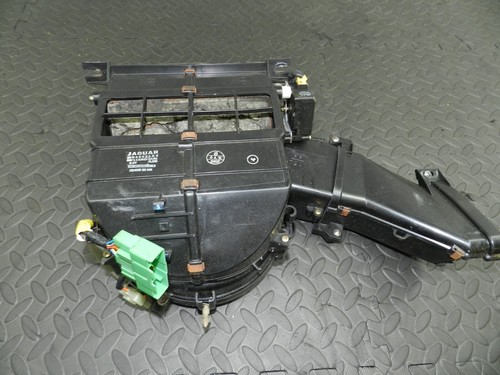 147. JAGUAR XJ6 XJ40. HEATER CONTROL MNA6521AC - Picture 4 of 7