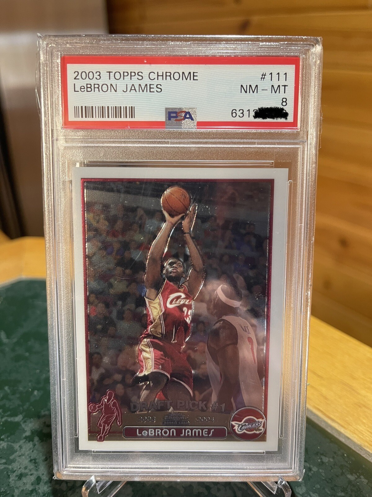 LeBron James (RC) NM-MT 8 03-04 Topps chrome #111  🔥🔥