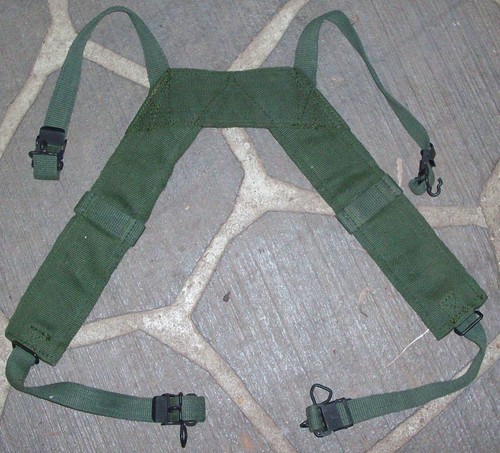 M1956 WEBBING SUSPENDERS - 1969/70 VIETNAM AUSTRALIAN ARMY ISSUE- REGULAR MINT - Photo 1/4