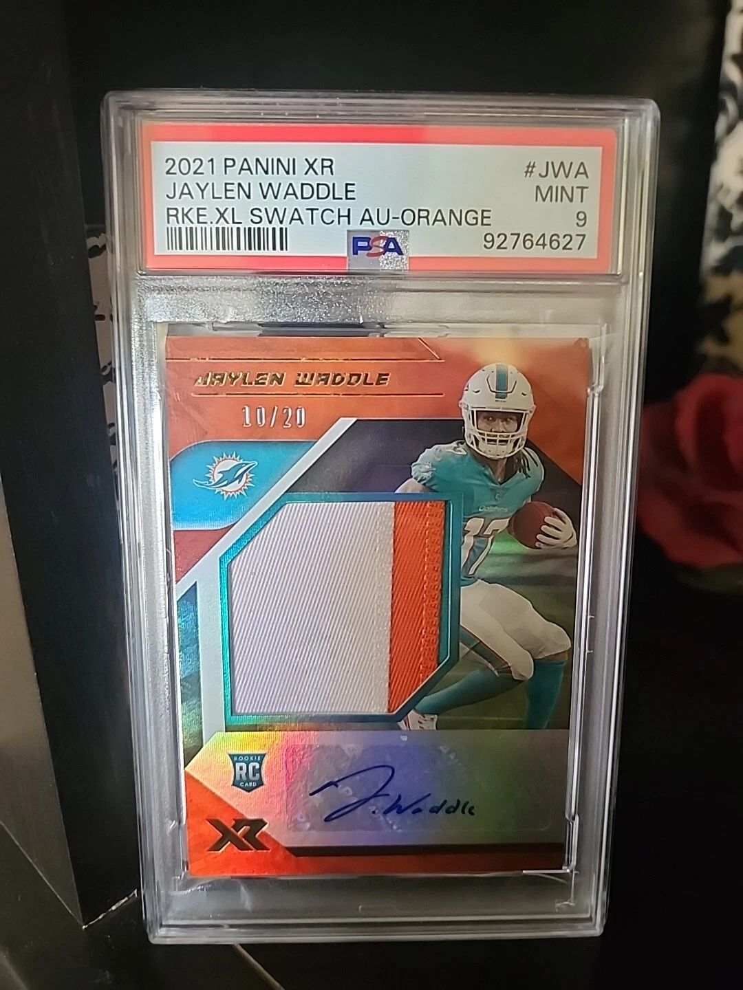 Jaylen Waddle Panini XR Rookie XL Swatch Autographs #JWA Orange