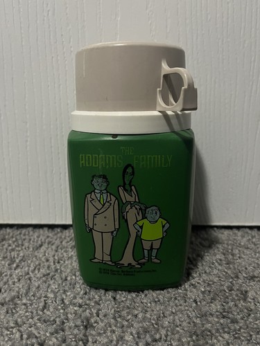Vintage 1974 "Adams Family" Metal Thermos Brand Lunchbox & Thermos Combo. - Picture 9 of 9