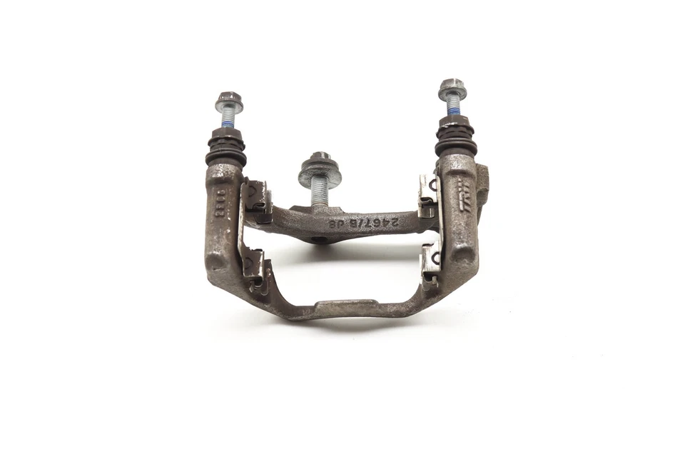 BMW 530I XDRIVE 2017-2023 - Porta pinza de freno trasero derecho / soporte 6870584 Foto 3 de 4