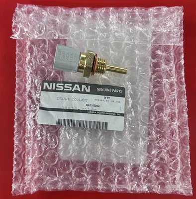 Genuine Nissan Engine Coolant Temperature Sensor 22630-JA10A - Image 1 of 4